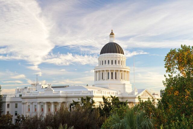 photo - Capitol Building, Sacramento, California